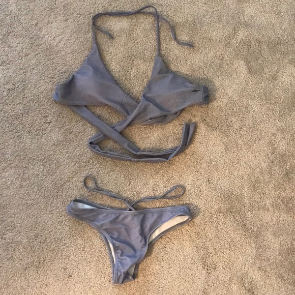 SHEIN Other - Bikini set criss cross top